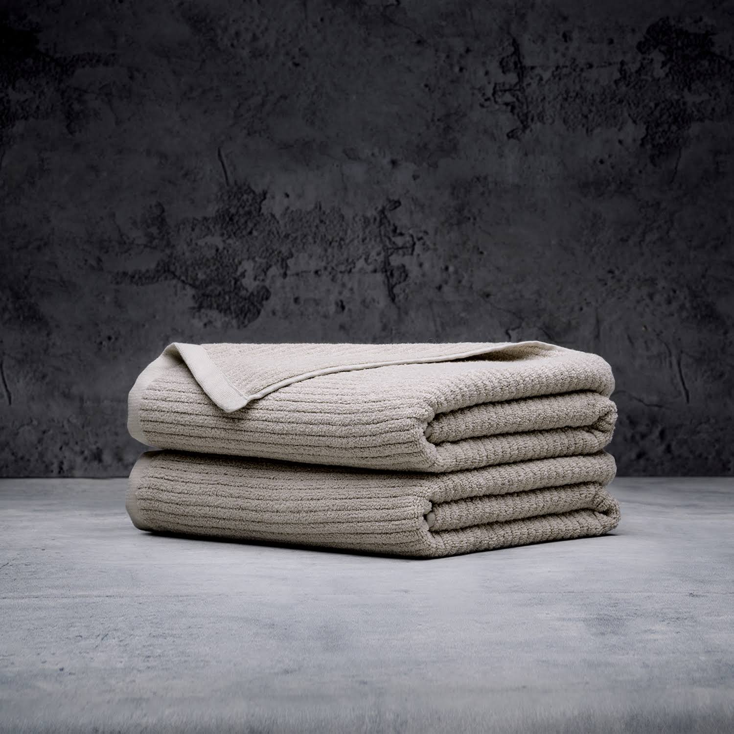 LUXOME Plush Performance 2-Piece Bath Towel Set | Dual-Loop Design | Ultra Soft | Highly Absorbent | Quick Drying | Oyster (Tan)